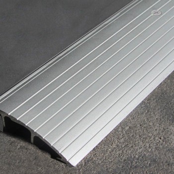 Novonivel Access 12x2500 Plata mate-13 C/agujeros